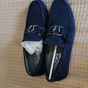 Salvitore Ferragamo blue sawade drivers